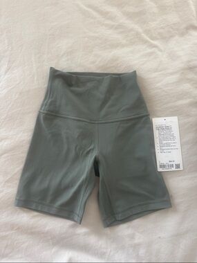 NWT Align HR Shorts- Willow Green